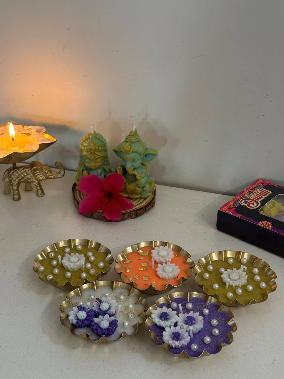 Pearl Flower Diya Set