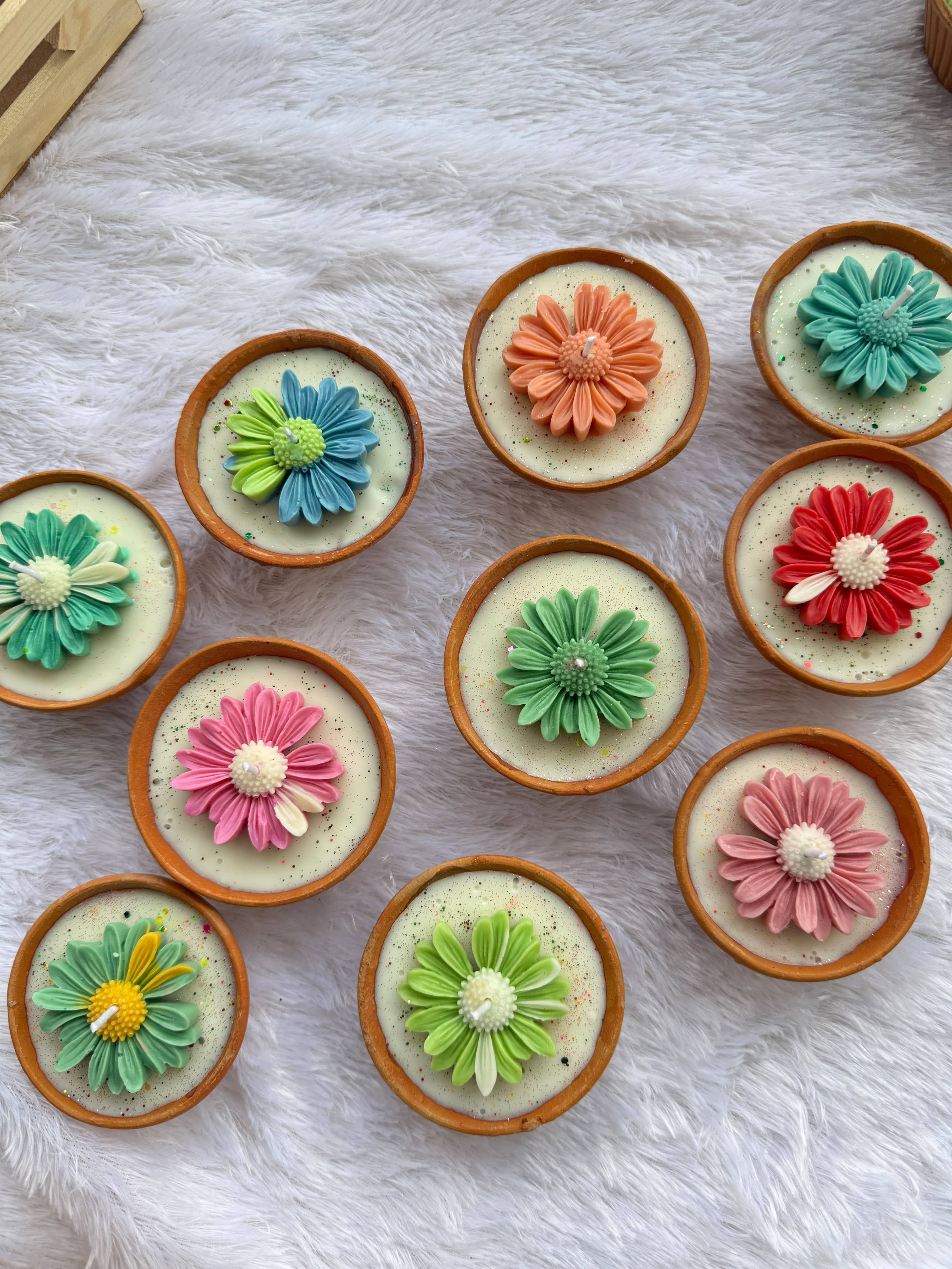 Daisy Diya Candle